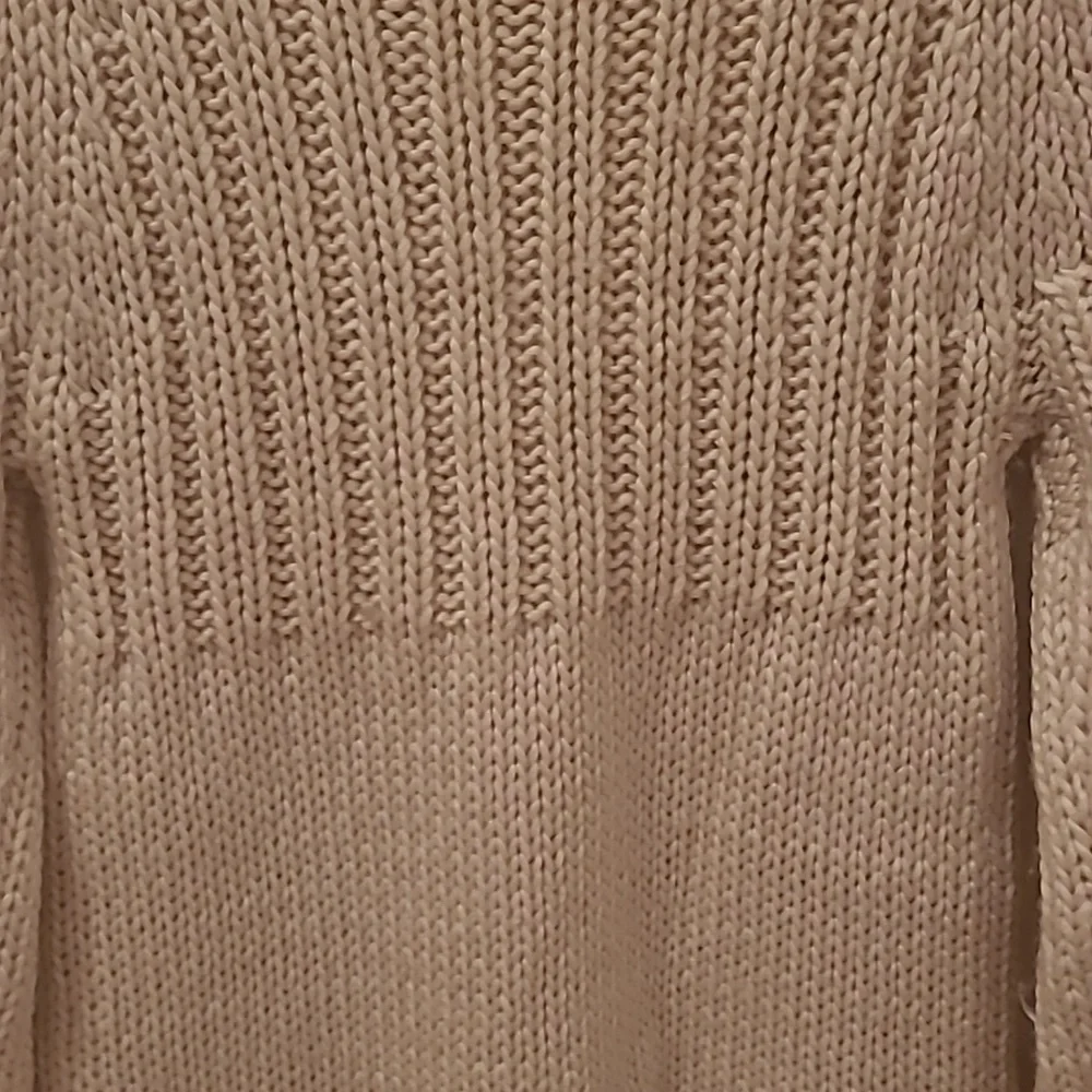 Cozy Sweater - Picture 6 of 6